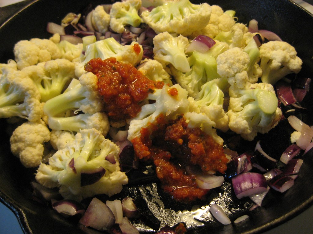 Spicy Cauliflower and Cashew&nbsp;Quiche